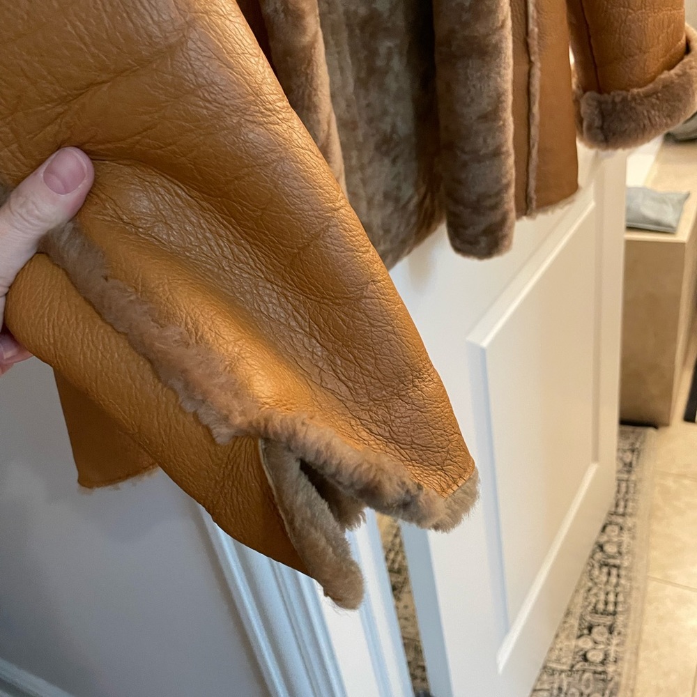 Rem Garson Tan Shearling Jacket - Picture 3 of 10